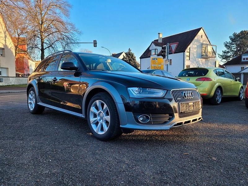 Schwarz Gebraucht 2015 Audi A4 Allroad Kombi | 10.990 € (Fairer Preis) - Bild 1/4