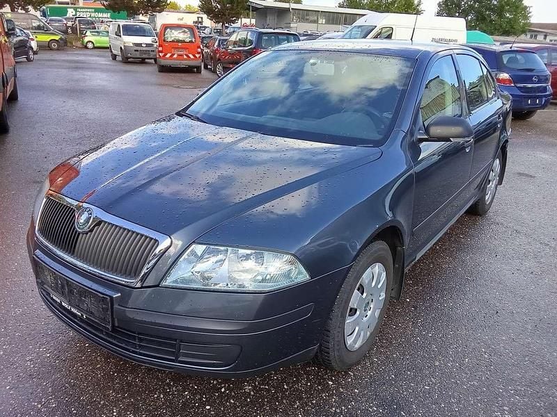 Grau Gebraucht 2007 Skoda Octavia Classic Kombi | 1.500 € (Superpreis) - Bild 1/4