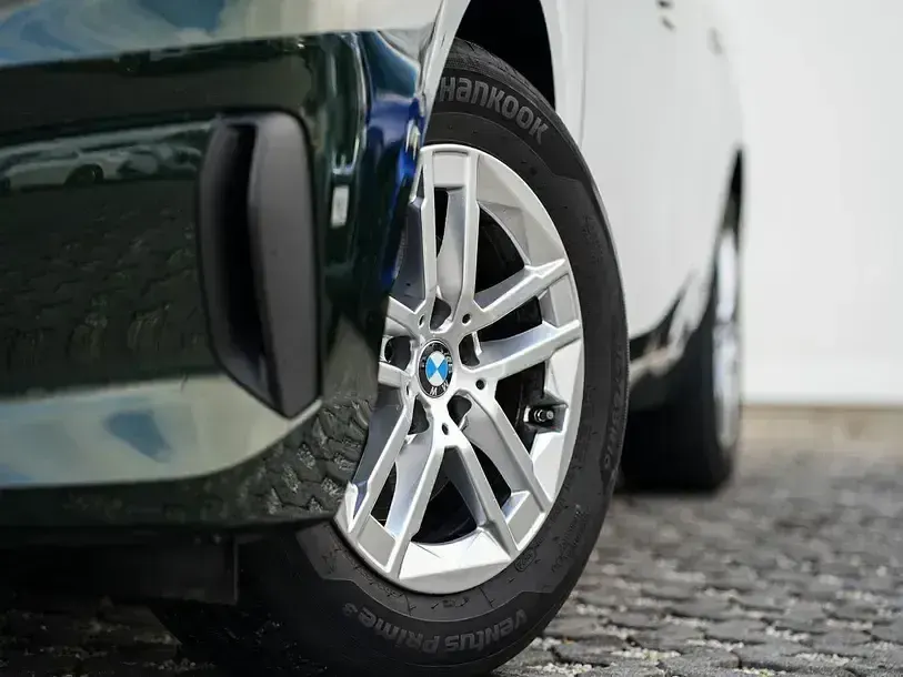 Gebraucht BMW 218 Active Tourer Performance 136 PS (100 kW) 2025 San remo green metalic Van / Kleinbus