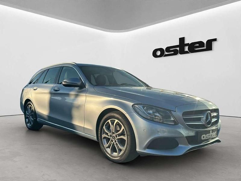 Gebraucht Mercedes C220 170 PS (125 kW) 2017 Diamantsilber Kombi