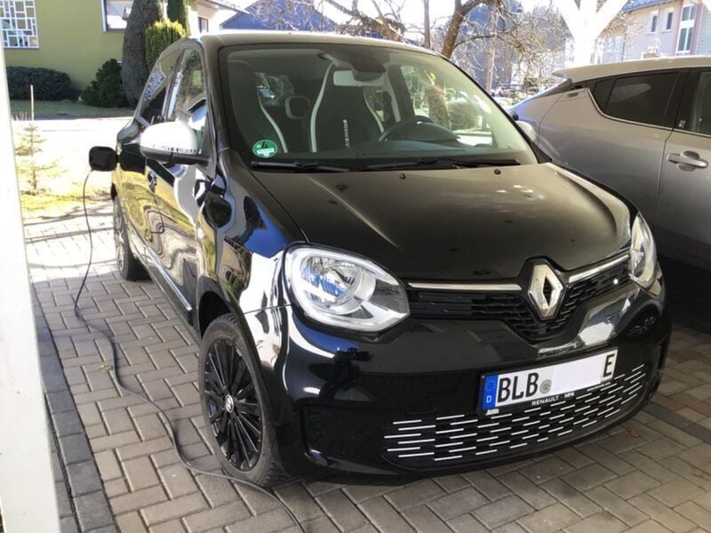 Schwarz Gebraucht 2022 Renault Twingo Urban Night Kleinwagen | 11.200 € (Guter Preis) - Bild 1/4