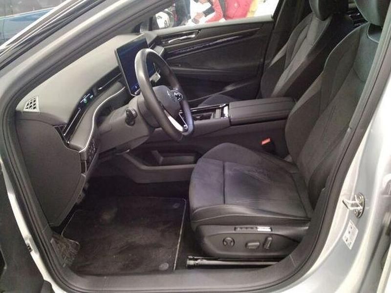 Gebraucht VW ID.7 Pro 210 kW (286 PS) 2025 Silber Kombi