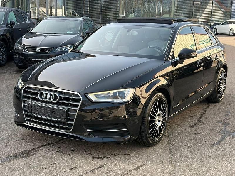 Gebraucht Audi A3 Attraction 122 PS (89 kW) 2013 Schwarz Limousine