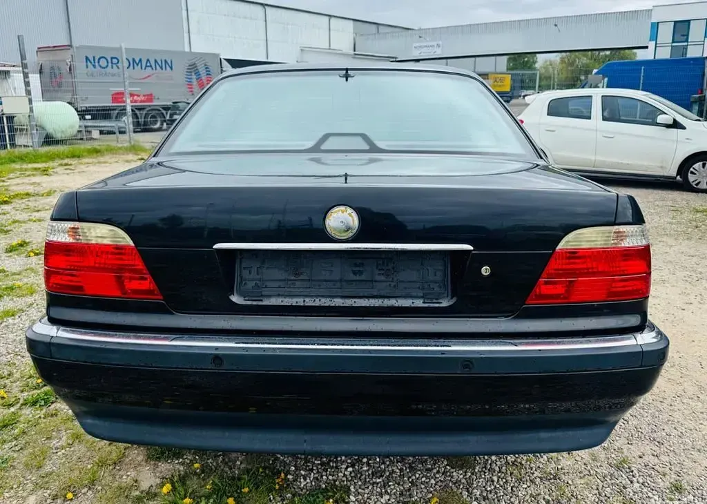 Brugt BMW 750L 326 HK (239 kW) 1998 Sort Sedan