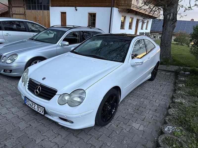Gebraucht 2001 Mercedes C230 Coupé | 5.950 € - Bild 1/4