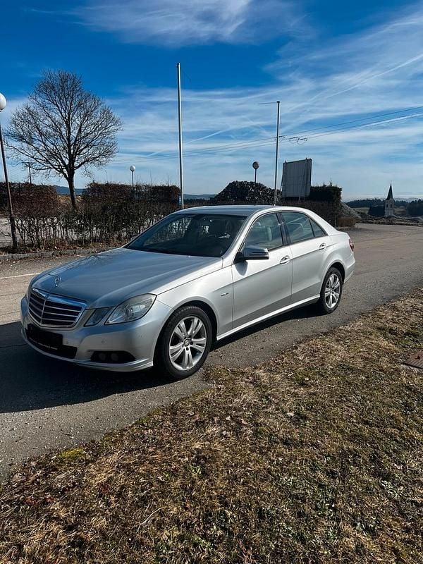 Gebraucht Mercedes E220 2009 Limousine
