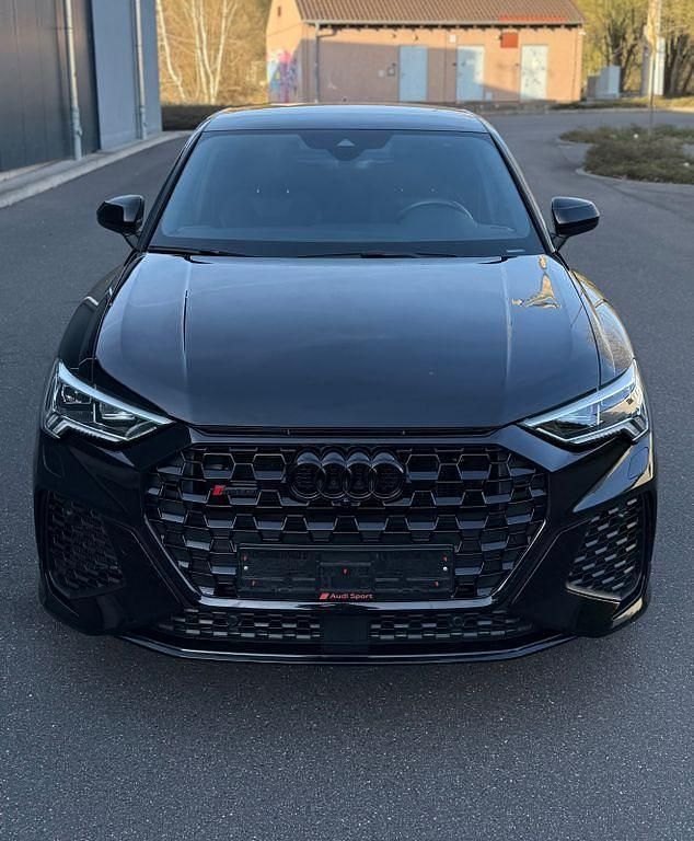 Gebraucht Audi RS Q3 Advanced 400 PS (294 kW) 2022 Schwarz SUV