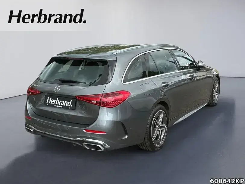 Gebraucht Mercedes C300 AMG 360 PS (264 kW) 2025 Grau Limousine