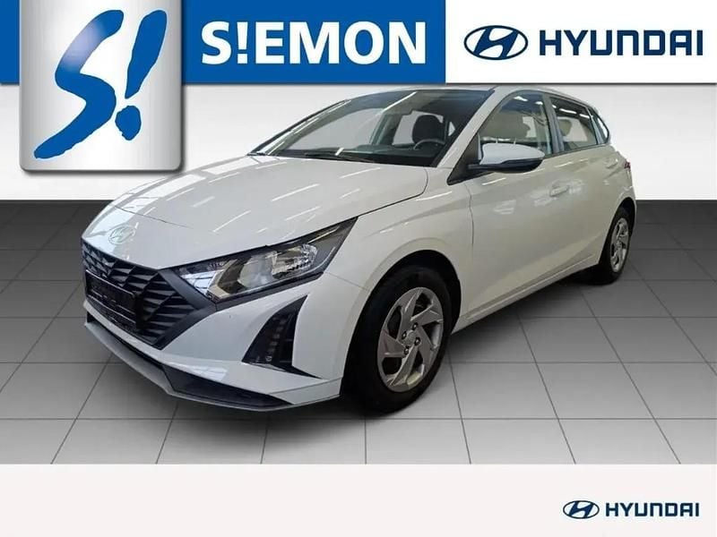 Atlas white Gebraucht 2025 Hyundai i20 Select Kleinwagen | 15.830 € (Fairer Preis) - Bild 1/1