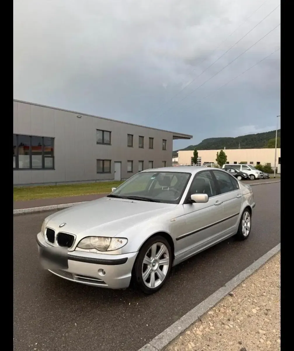Gebraucht BMW 330 231 PS (169 kW) 2003 Silber Limousine