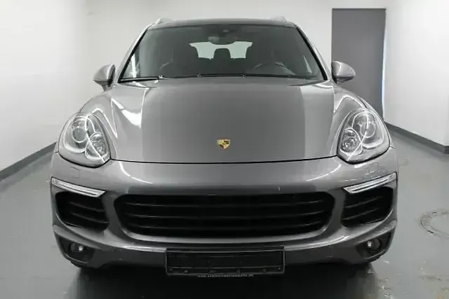 Gebraucht Porsche Cayenne S 385 PS (283 kW) 2016 Meteorgraumetallic SUV