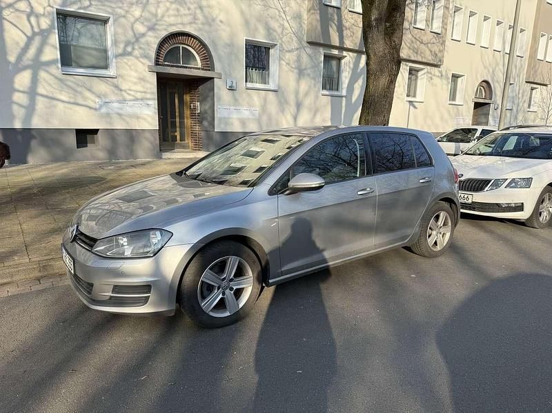 Gebraucht VW Golf VII 86 PS (63 kW) 2014 Grau Kleinwagen