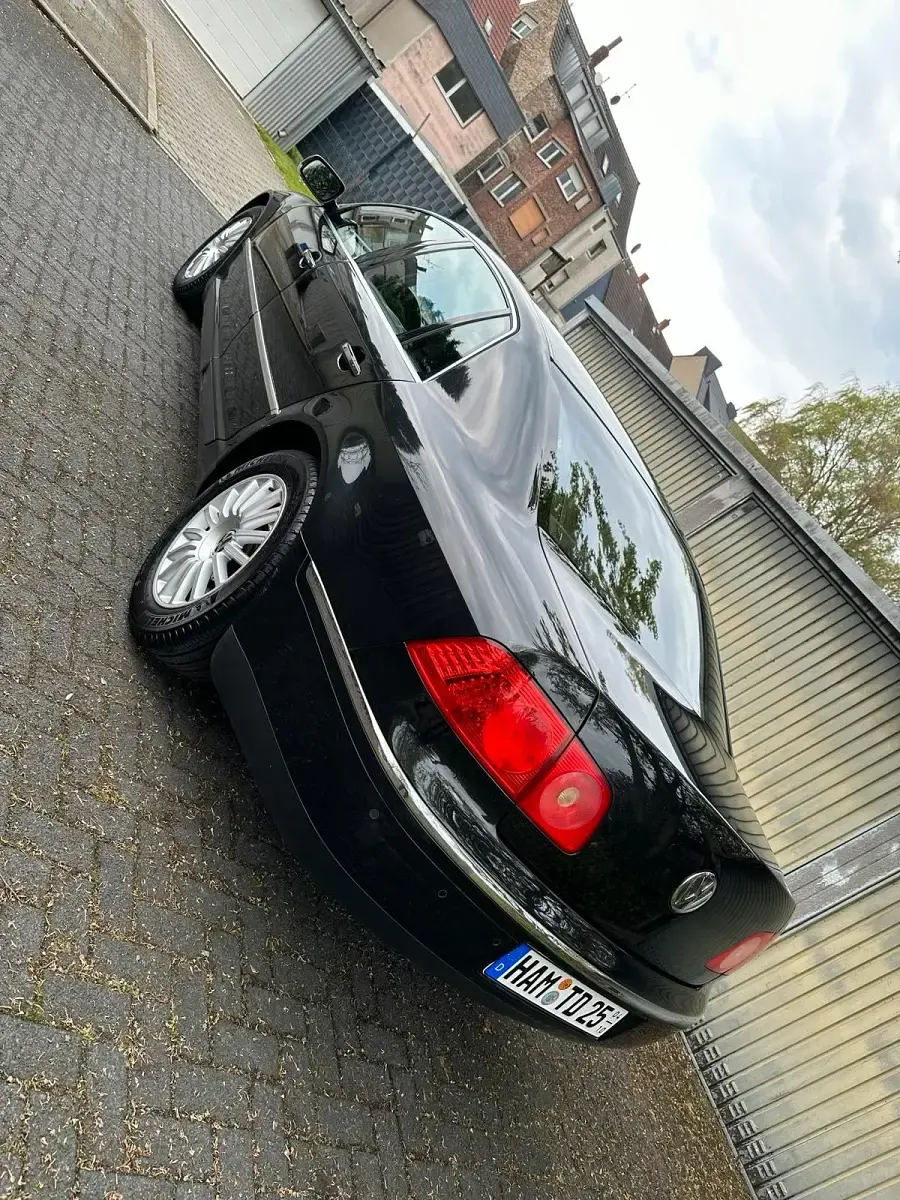 Gebraucht VW Phaeton 241 PS (177 kW) 2004 Schwarz Limousine