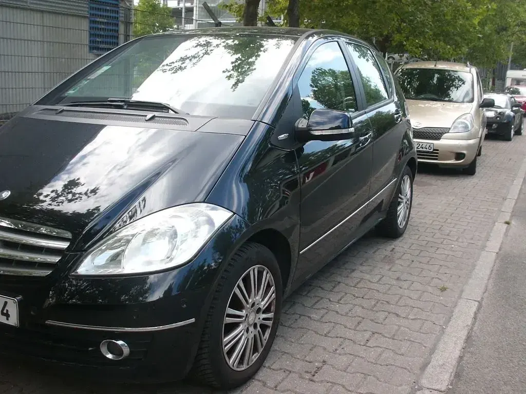 Gebraucht Mercedes A150 Elegance 95 PS (69 kW) 2008 Schwarz Limousine