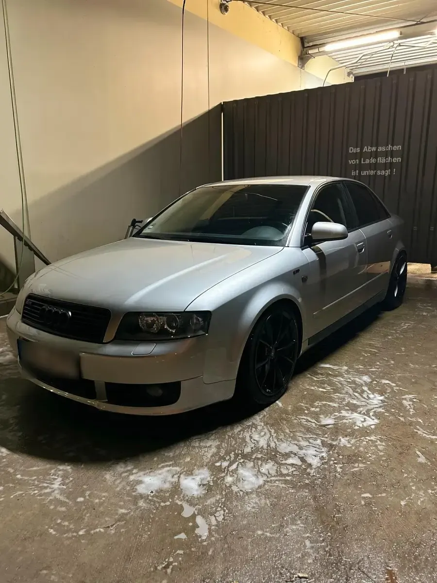 Gebraucht Audi A4 Design 170 PS (125 kW) 2002 Grau Limousine