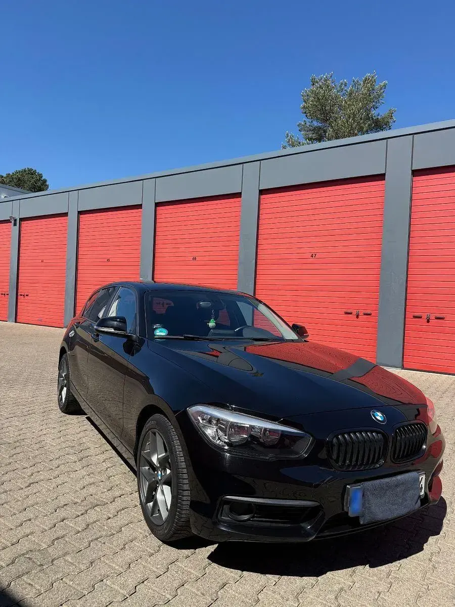 Gebraucht BMW 116 109 PS (80 kW) 2015 Schwarz Kleinwagen