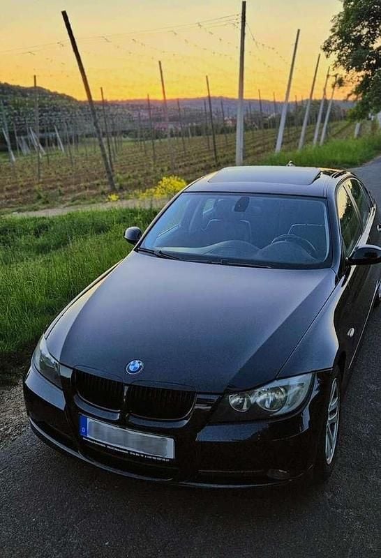 Schwarz Gebraucht 2008 BMW 320 M Sport Limousine | 5.790 € (Guter Preis) - Bild 1/4