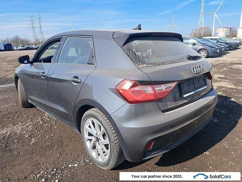 Gebraucht Audi A1 Advanced 95 PS (69 kW) 2022 Grau SUV