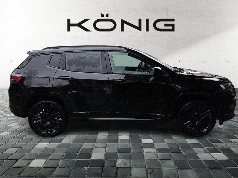 Gebraucht Jeep Compass 131 PS (96 kW) 2023 Schwarz SUV