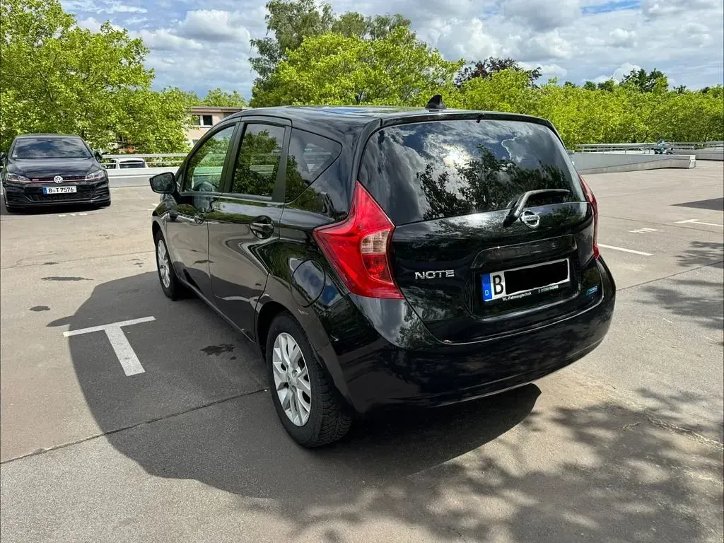 Gebraucht Nissan Note Acenta 80 PS (58 kW) 2013 Schwarz Kleinwagen