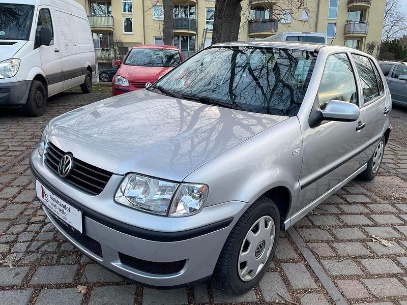 Silber Gebraucht 2000 VW Polo Kleinwagen | 1.499 € (Fairer Preis) - Bild 1/4