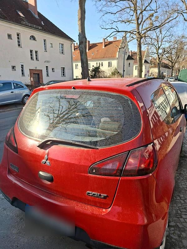 Gebraucht Mitsubishi Colt 75 PS (55 kW) 2009 Rot Kleinwagen