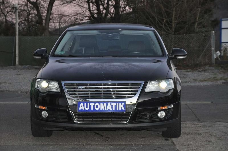 Gebraucht VW Passat Highline 150 PS (110 kW) 2005 Deep black perleffekt (metallic) Limousine