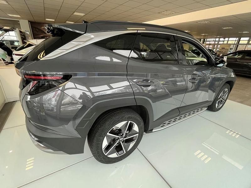 Gebraucht Hyundai Tucson Trend 215 PS (158 kW) 2024 Ecotronic grey / mic SUV
