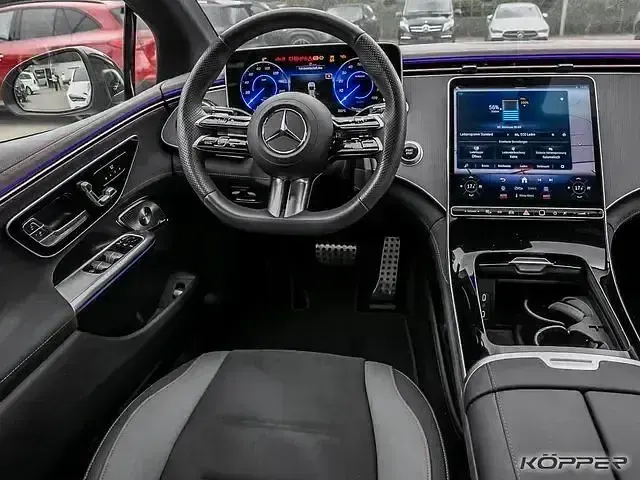Gebraucht Mercedes EQE300 AMG 180 kW (245 PS) 2025 Hightech silber Limousine
