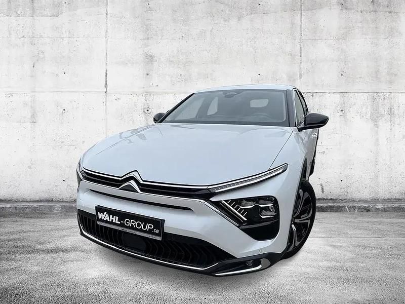 Weiß Gebraucht 2024 Citroën C5 X PureTech Limousine | 24.990 € (Etwas zu teuer) - Bild 1/4