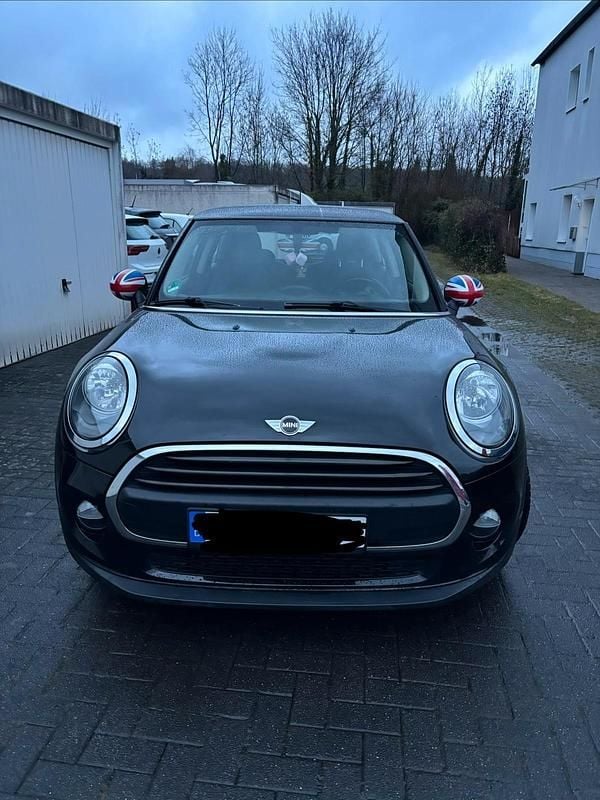 Gebraucht Mini ONE 75 PS (55 kW) 2017 Schwarz Kleinwagen