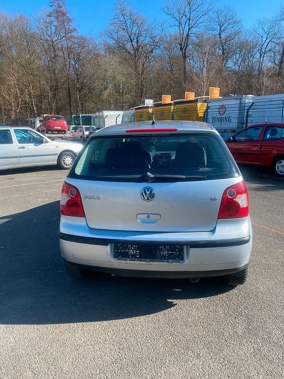 Gebraucht VW Polo Basis 75 PS (55 kW) 2003 Limousine