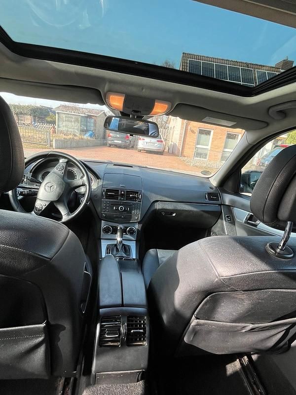 Gebraucht Mercedes 320 224 PS (164 kW) 2008 Grau Kombi