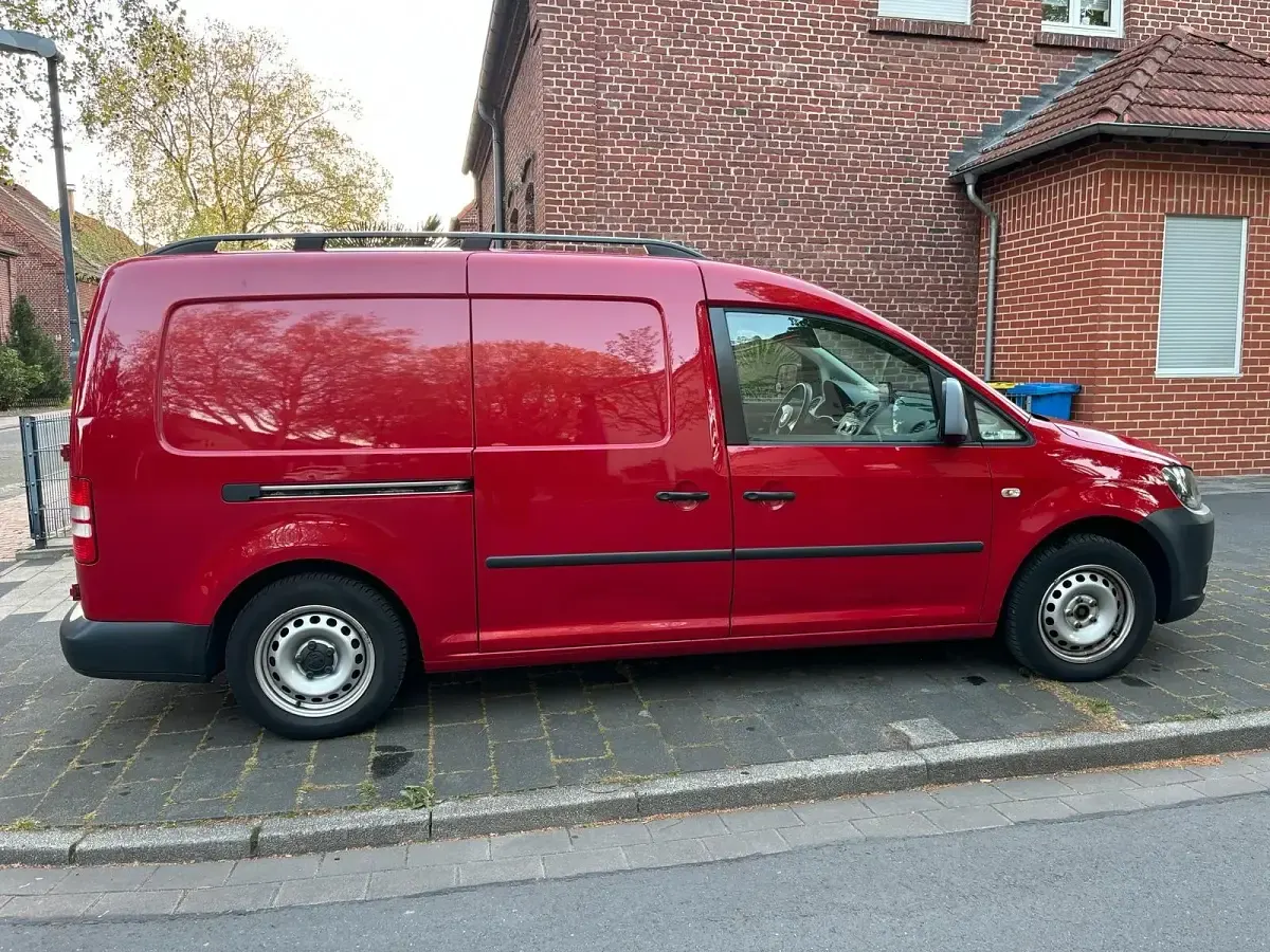 Gebraucht VW Caddy Maxi 102 PS (75 kW) 2013 Van / Kleinbus
