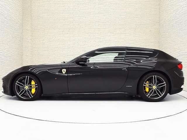 Gebraucht Ferrari FF 659 PS (484 kW) 2014 Schwarz Kombi