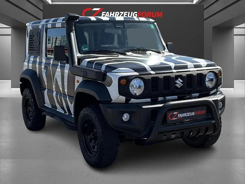 Second-hand Suzuki Jimny 102 CP (75 kW) 2020 Alb SUV