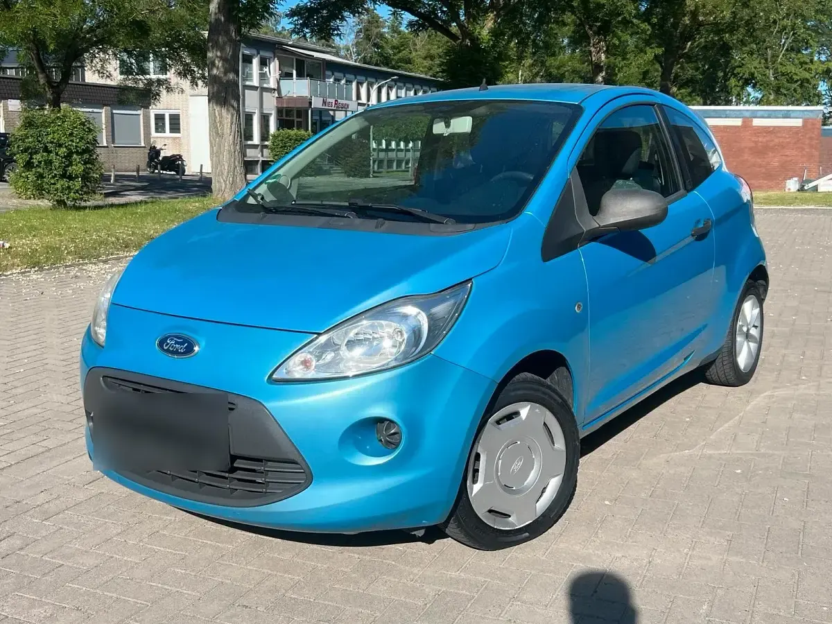 Gebraucht Ford Ka Titanium 70 PS (51 kW) 2012 Blau Kleinwagen