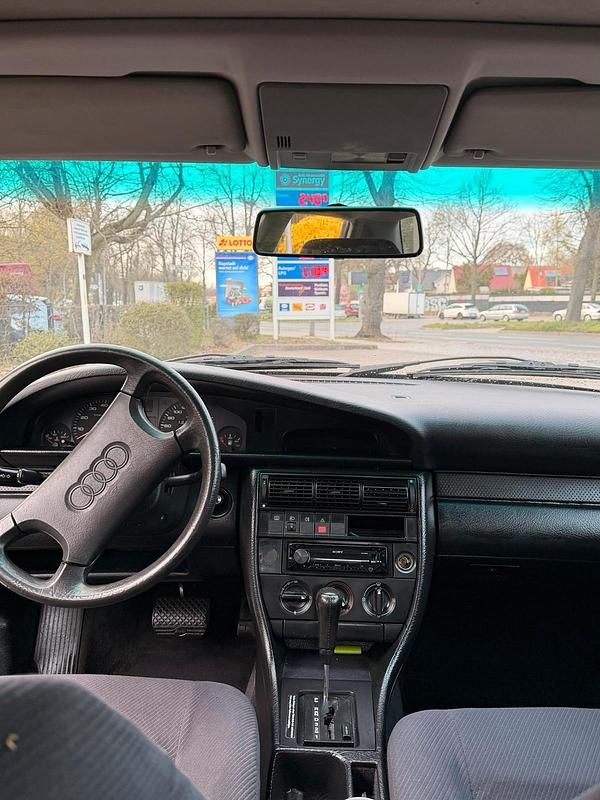 Gebraucht Audi 100 84 PS (61 kW) 1992 Blau Limousine