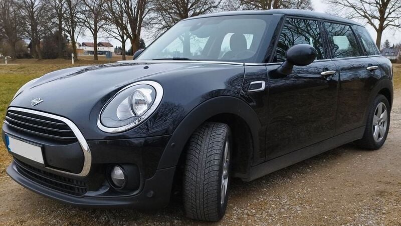 Schwarz Gebraucht 2019 Mini One D Clubman Kombi | 11.500 € (Guter Preis) - Bild 1/4
