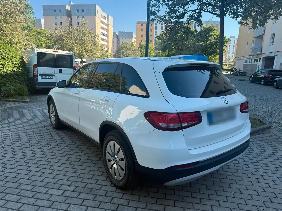 Gebraucht Mercedes GLC220 170 PS (125 kW) 2019 Weiß SUV