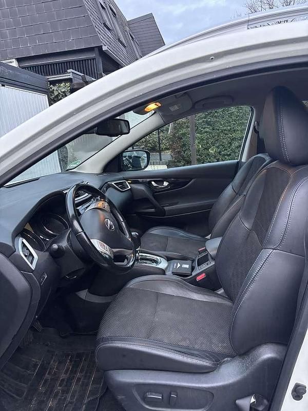 Gebraucht Nissan Qashqai Tekna 131 PS (96 kW) 2015 SUV