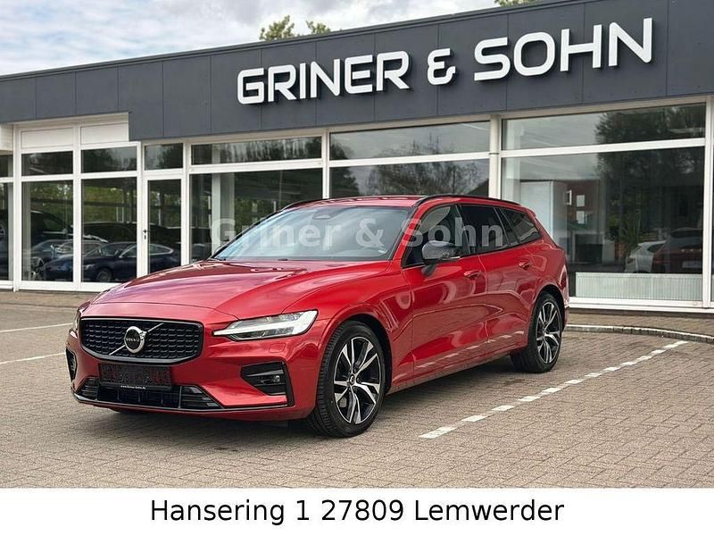 Fusion red Gebraucht 2024 Volvo V60 Plus Kombi | 32.450 € (Superpreis) - Bild 1/4