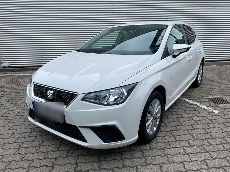 Weiß Gebraucht 2020 Seat Ibiza Style Kleinwagen | 12.450 € (Fairer Preis) - Bild 1/4