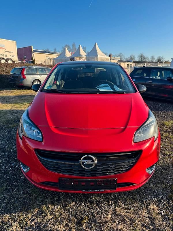 Gebraucht Opel Corsa Color Edition 90 PS (66 kW) 2017 Rot Limousine