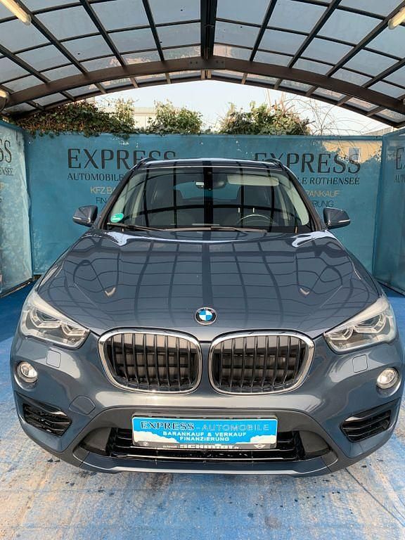 Gebraucht BMW X1 Sport Line 150 PS (110 kW) 2016 Grau SUV