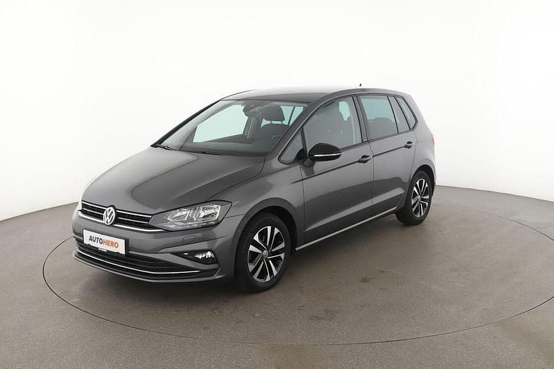 Grau Gebraucht 2019 VW Golf Sportsvan IQ Drive Van / Kleinbus | 16.470 € (Fairer Preis) - Bild 1/3