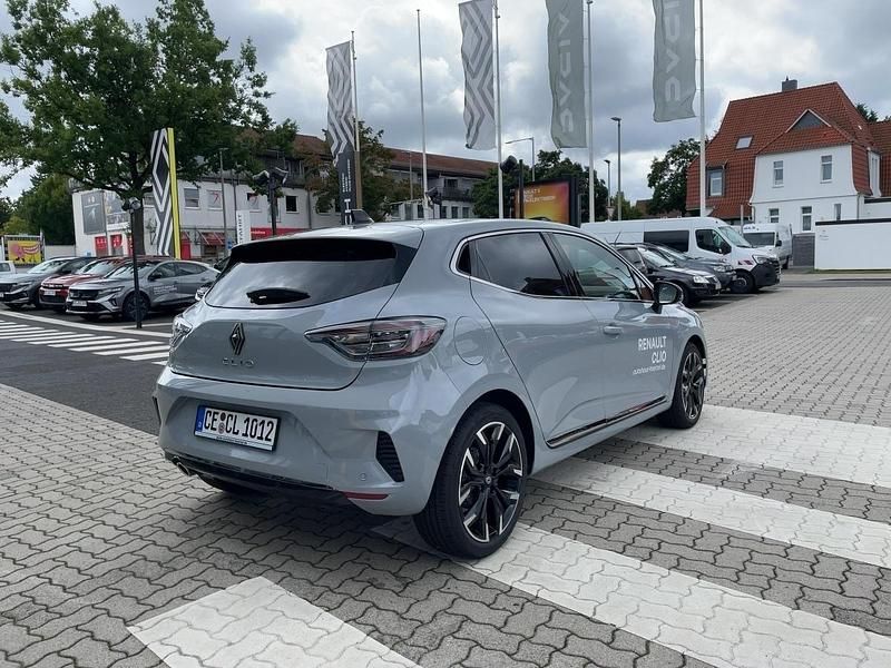 Gebraucht Renault Clio V Techno 2025 Rafalgrau metallic (grau) (grau)