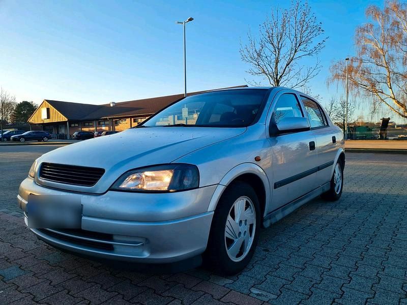 Gebraucht Opel Astra 101 PS (74 kW) 2002 Limousine