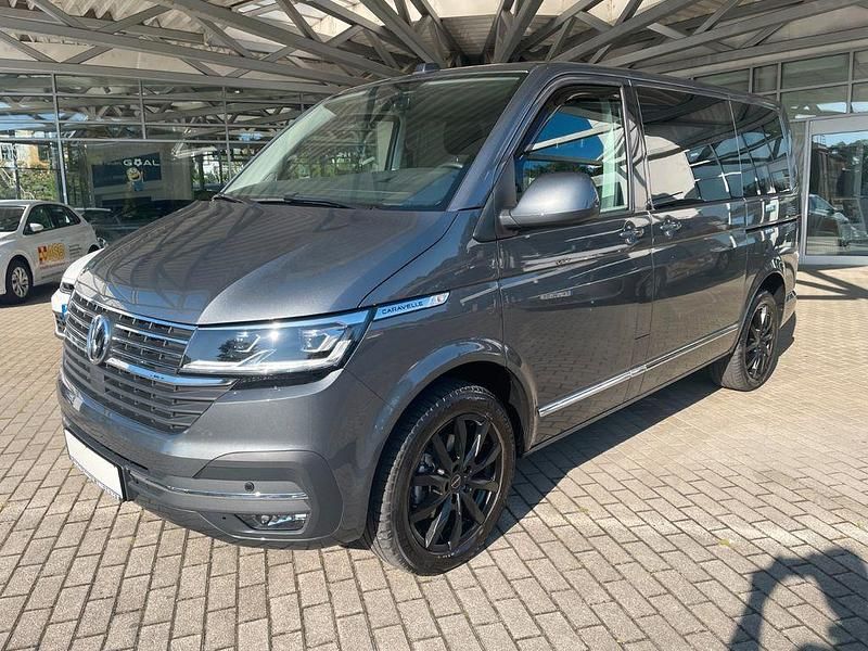 Gebraucht VW Caravelle 150 PS (110 kW) 2025 Indiumgrau metallic Van / Kleinbus