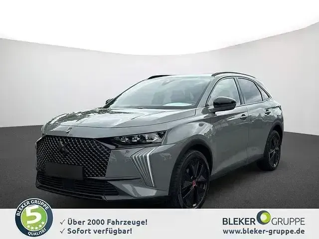 Gebraucht DS Automobiles DS7 Crossback Performance Line Plus 131 PS (96 kW) 2023 Seidengrau SUV